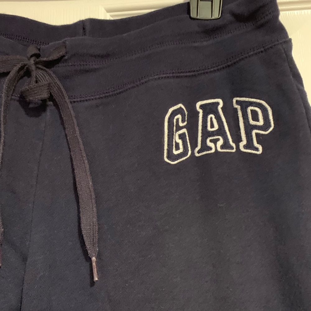 GAP sweatpants - Picture 2 of 4